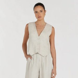 NWT Dissh Banks linen vest natural